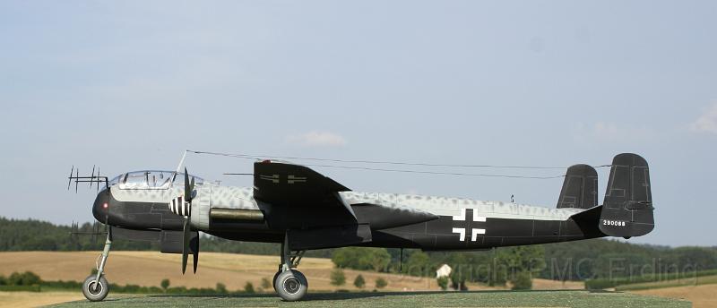 He 219 A-2 Revell 1-32 Lauerbach Peter 07.JPG